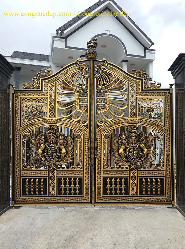 Mẫu cổng biệt thự Khánh Hòa