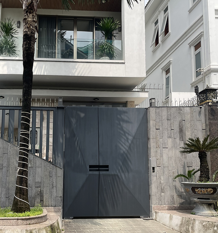 Mẫu cổng nhà đẹp cho cổng nhà hiện đại, cổng nhà vườn, nhà phố