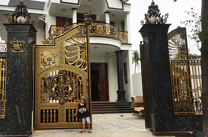 Cổng nhôm đúc, lan can nhôm đúc tại Cam Ranh, Khánh Hòa